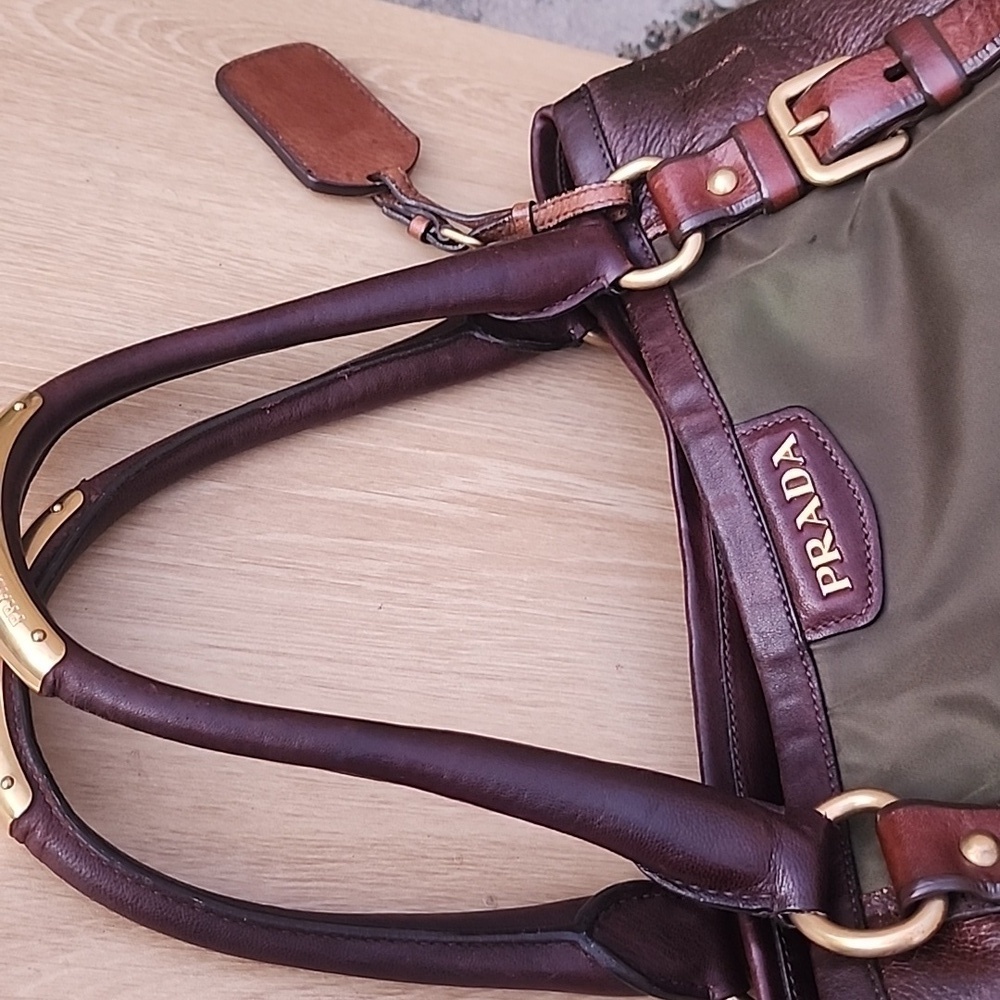 Prada Milano Green Nylon and Brown Leather Hobo Shoulder Bag with Gold hardware - Picture 8 of 16